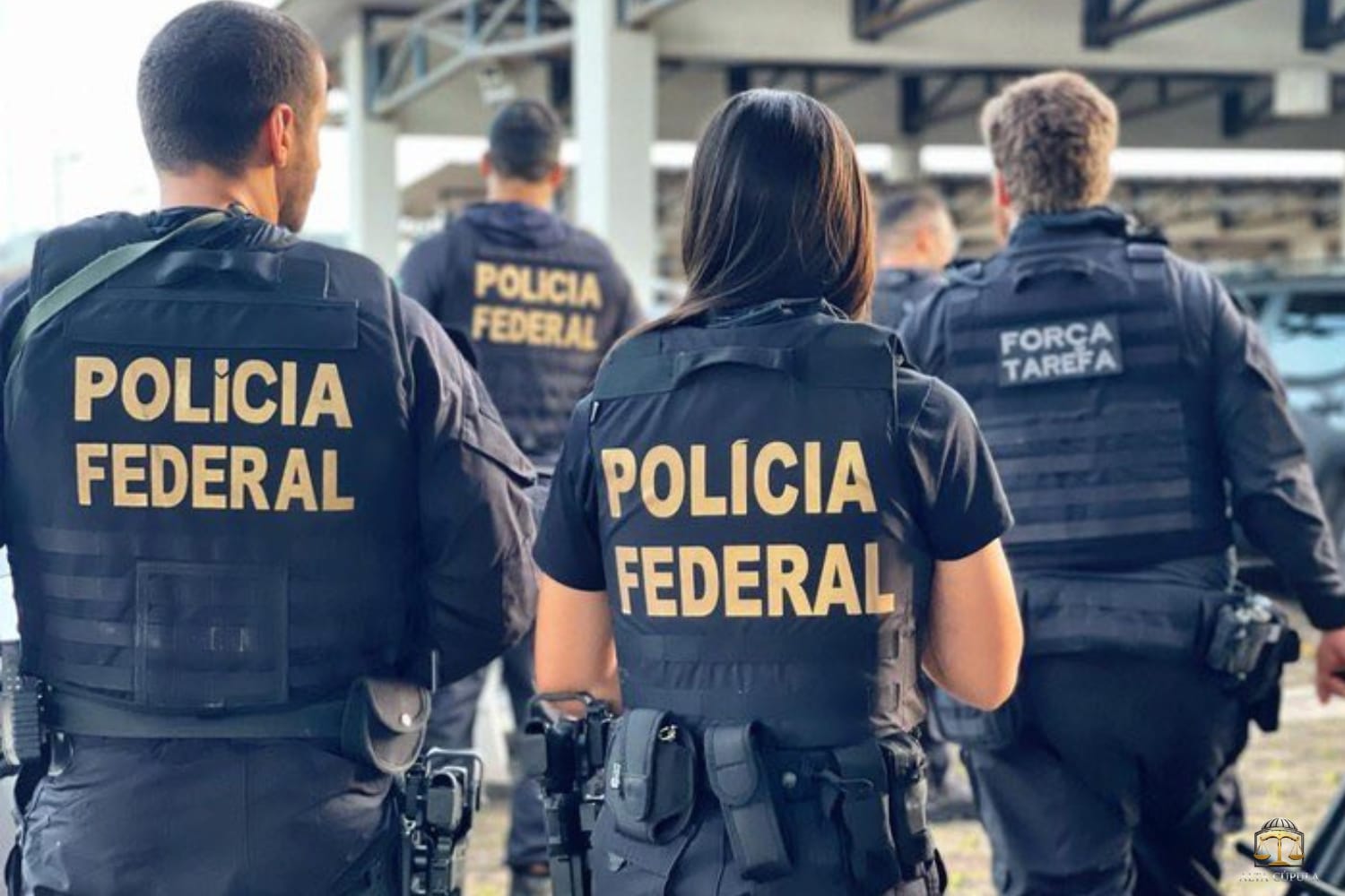 PF prende sargentos da PMERJ por vazarem operações a milicianos; dupla é expulsa da corporação